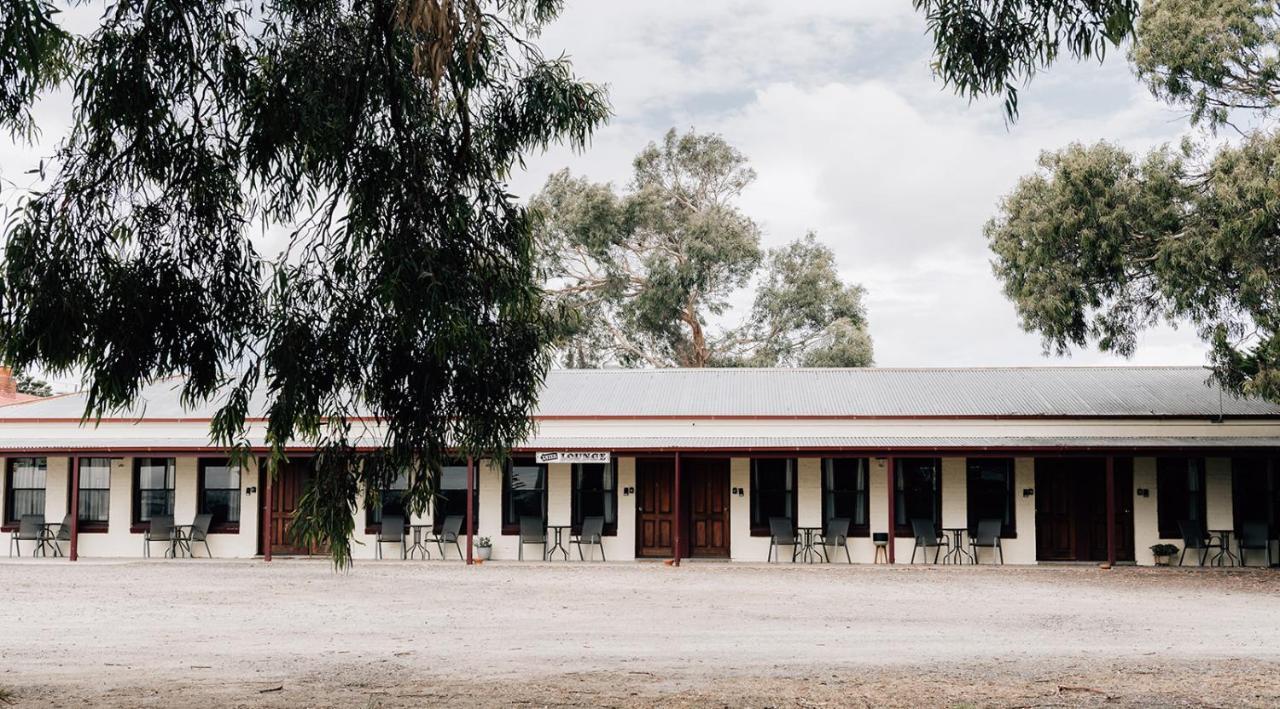 Port Albert Motel エクステリア 写真
