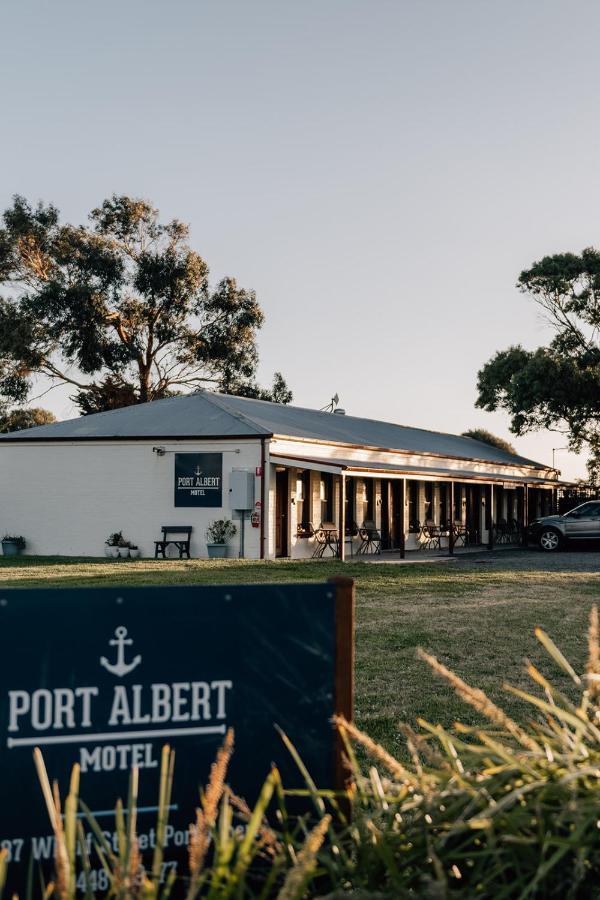 Port Albert Motel エクステリア 写真